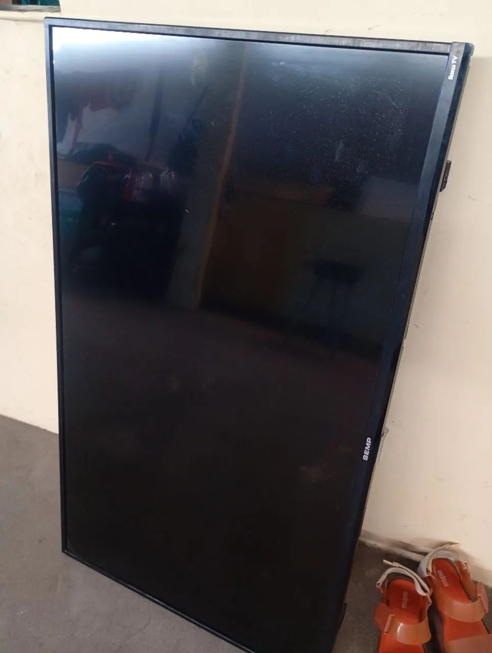 Tv Semp TCL 43 polegadas ROKU sem imagem  - Foto 3