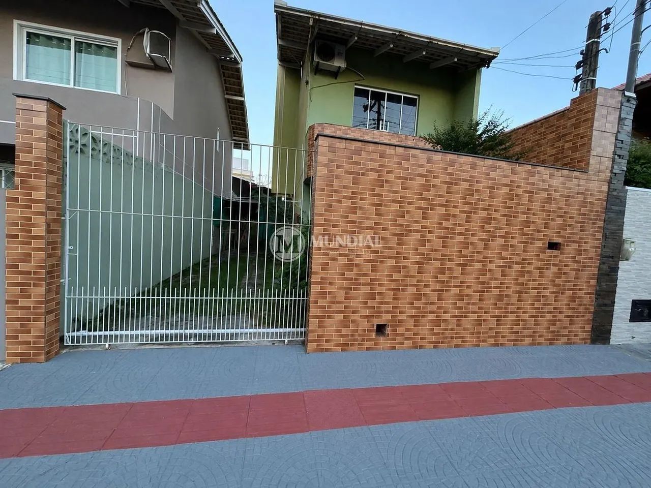 CASA 2 DORMITORIOS NO BAIRRO MUNICIPIOS