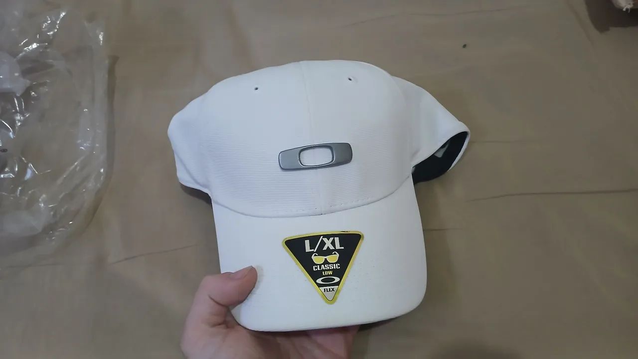 Oakley gascan raríssimo branco
