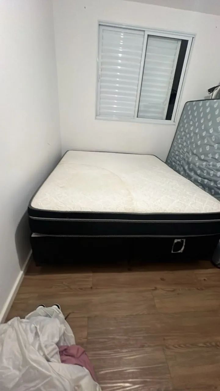 Cama box Queen 