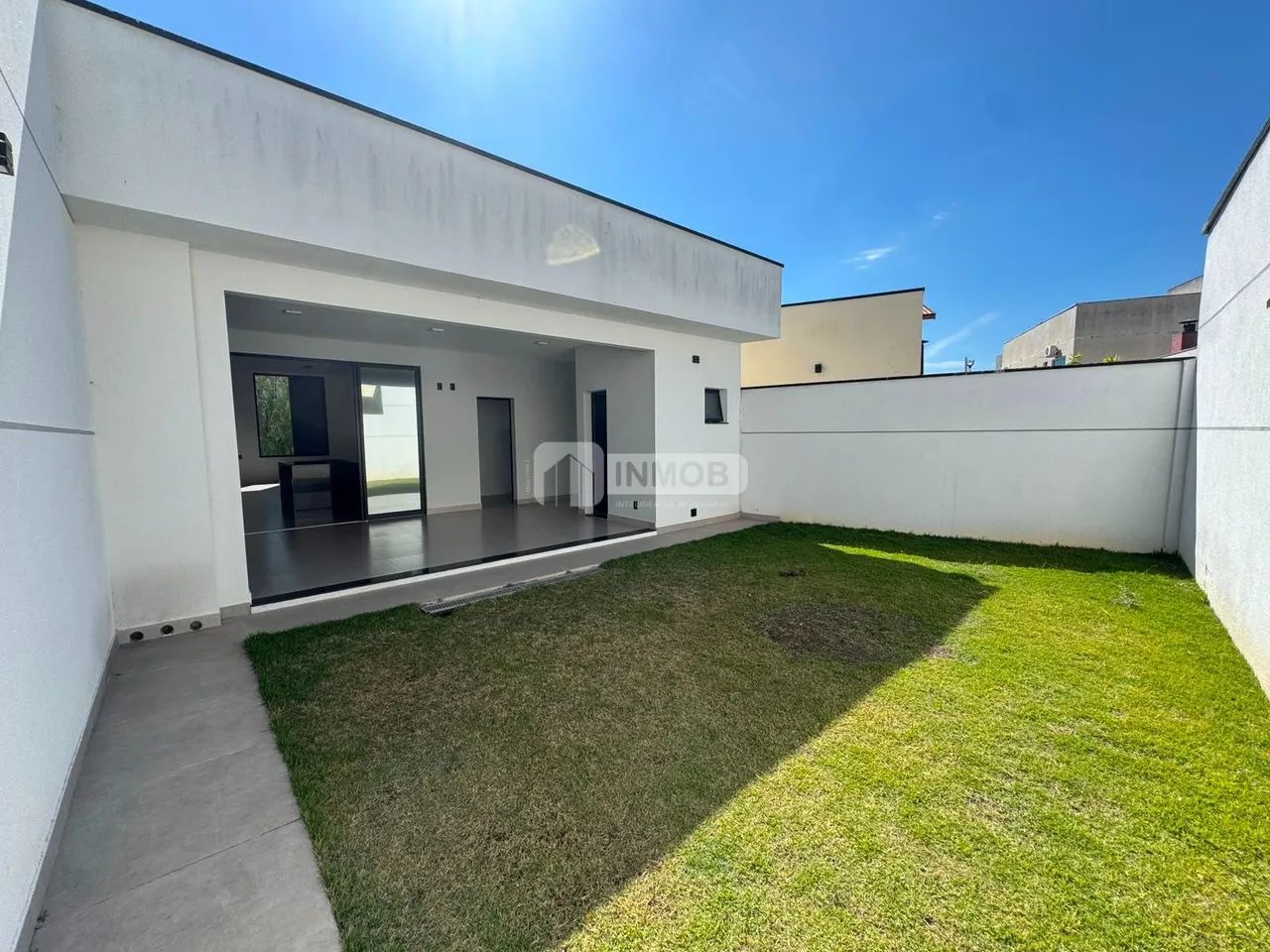 Casa em Condomínio para Locação em Tremembé | 3 Dorms
