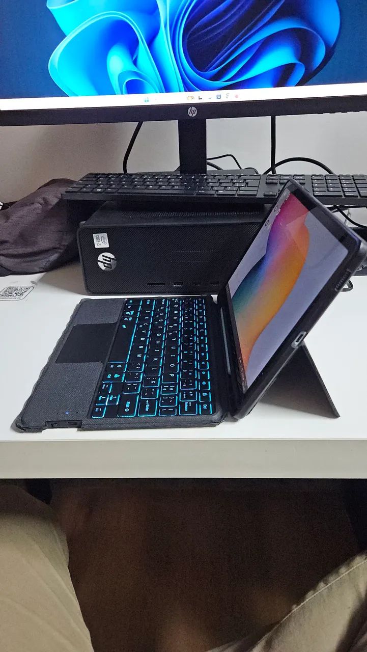 Samsung Tab s6 lite + capa teclado + ponta de titânio + acessórios  - Foto 2