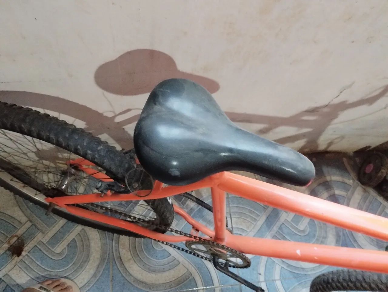 Bicicleta aro 26 em bom estado  - Foto 2