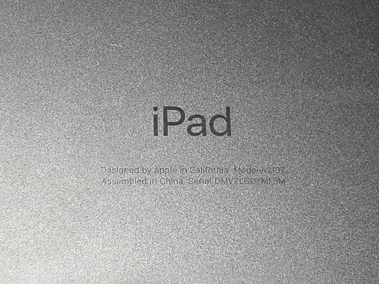 iPad 10' A2197 Excelente - Foto 3