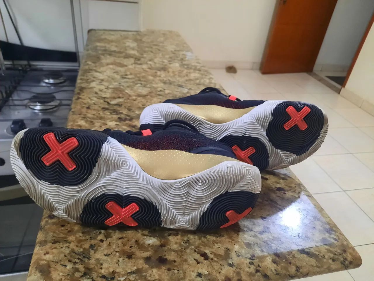 Under armour  - Foto 2