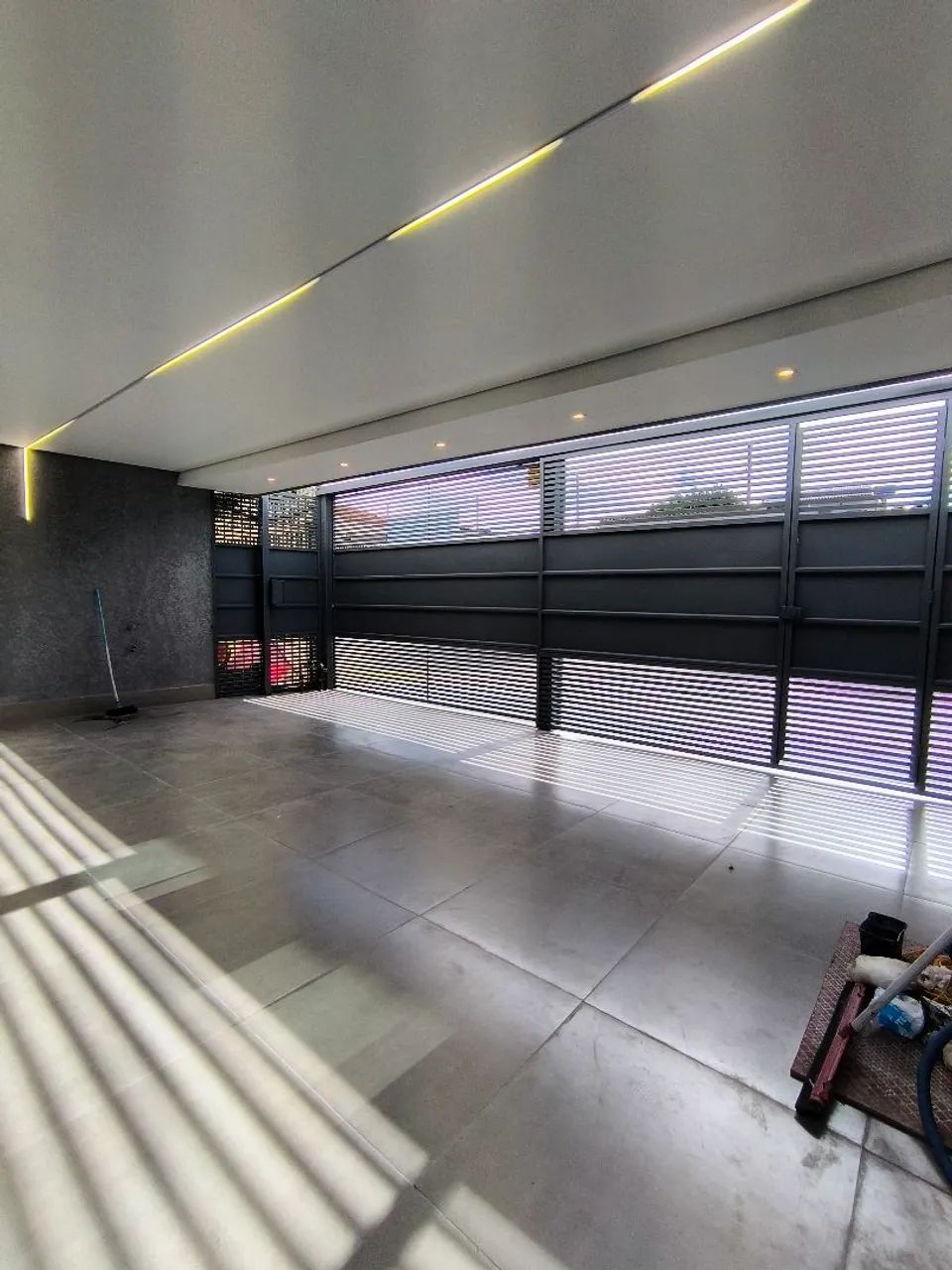 CASA À VENDA 3 quartos- SAMAMBAIA SUL | QR 511