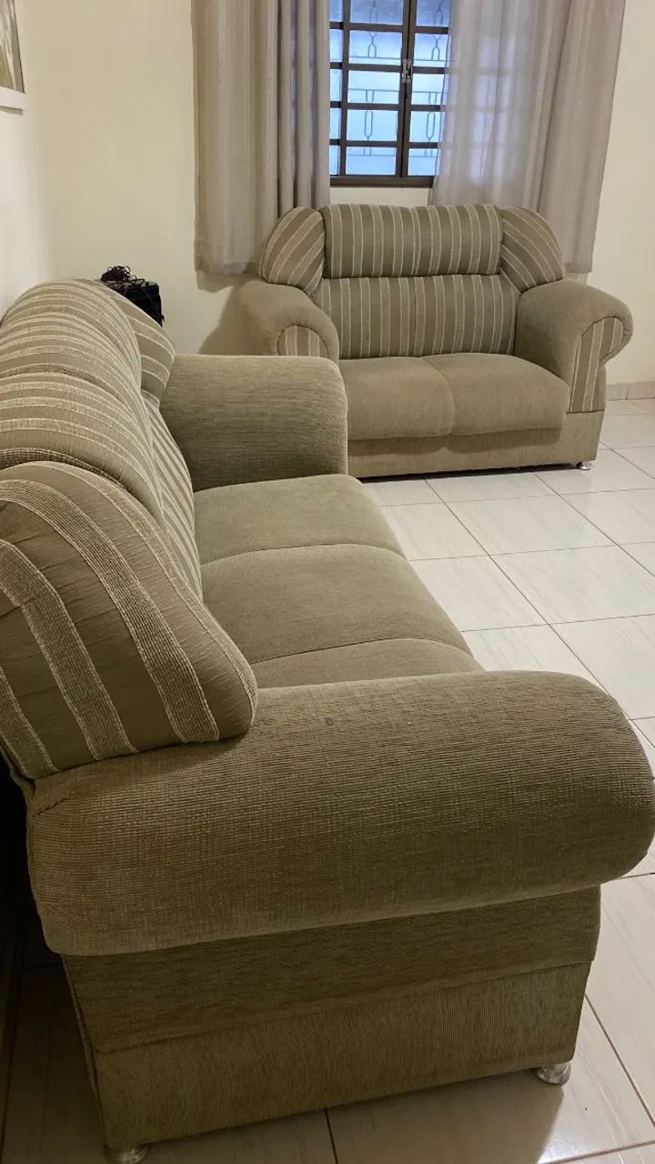 2 sofás ( dois e três lugares)  - Foto 3