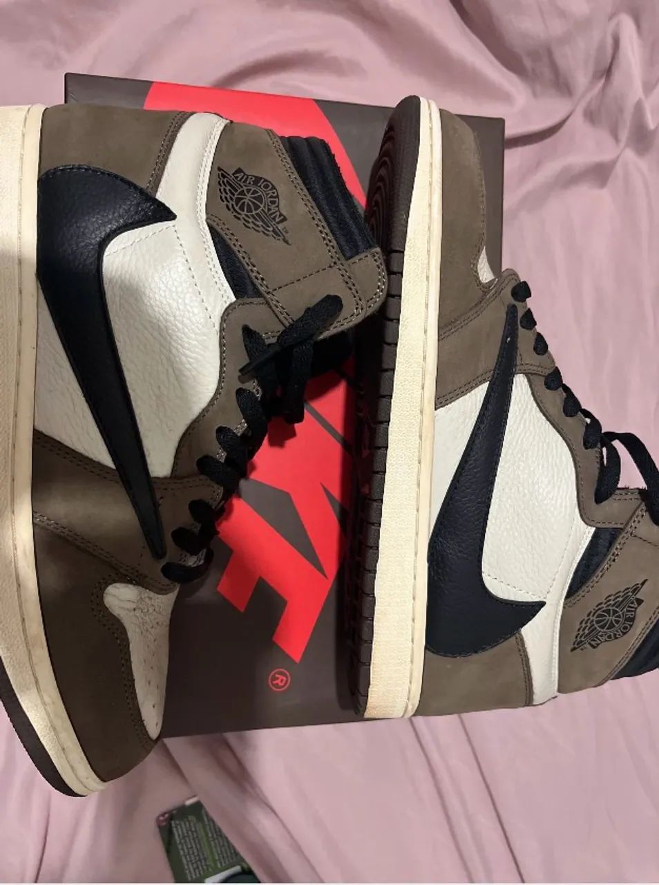 Tênis air jordan 1 travis scott 