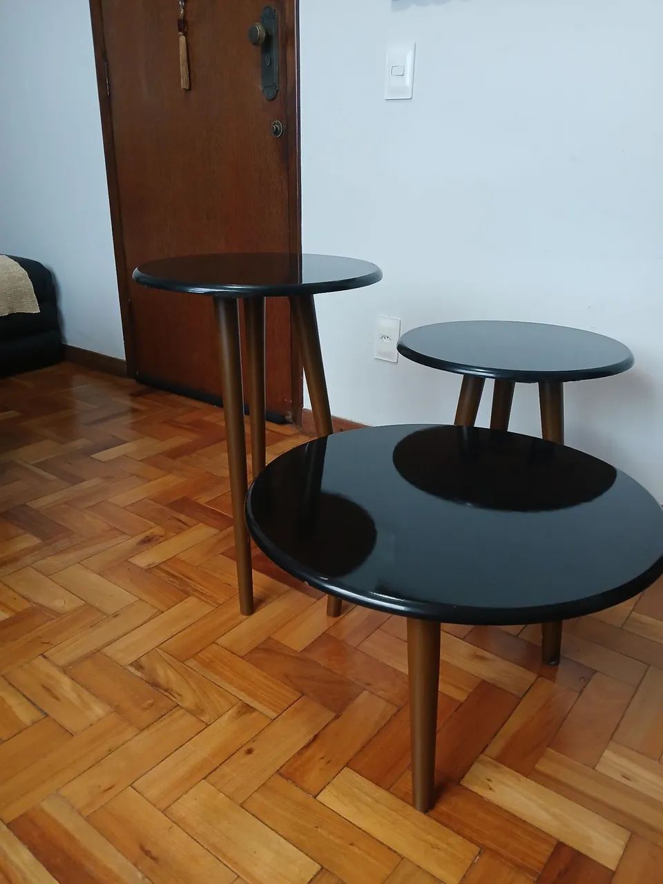 Vendo mesinhas p Sala de Estar. Baixou o preço! Aproveite!