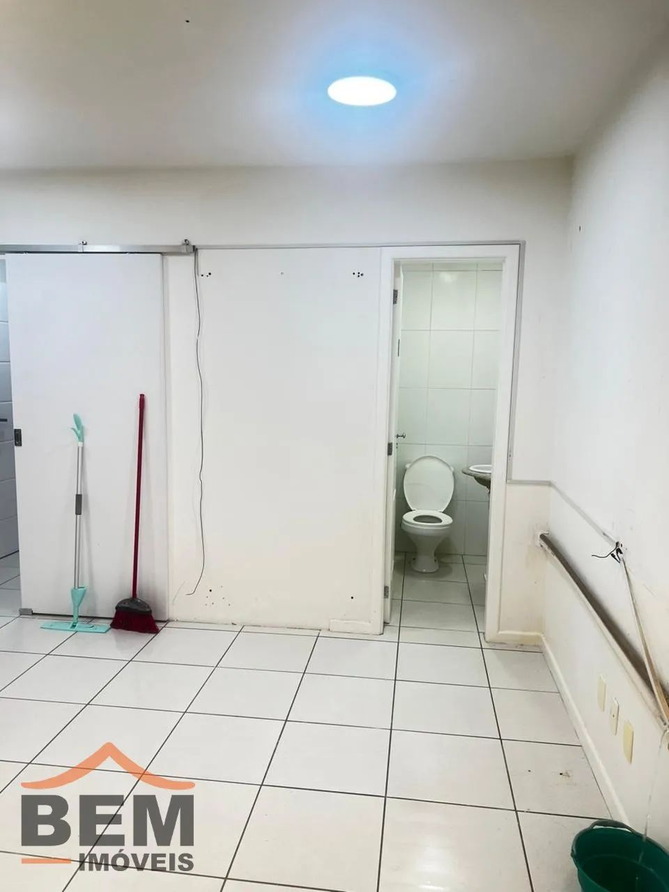 Sala Comercial para aluguel no Centro de Itajaí - Foto 4