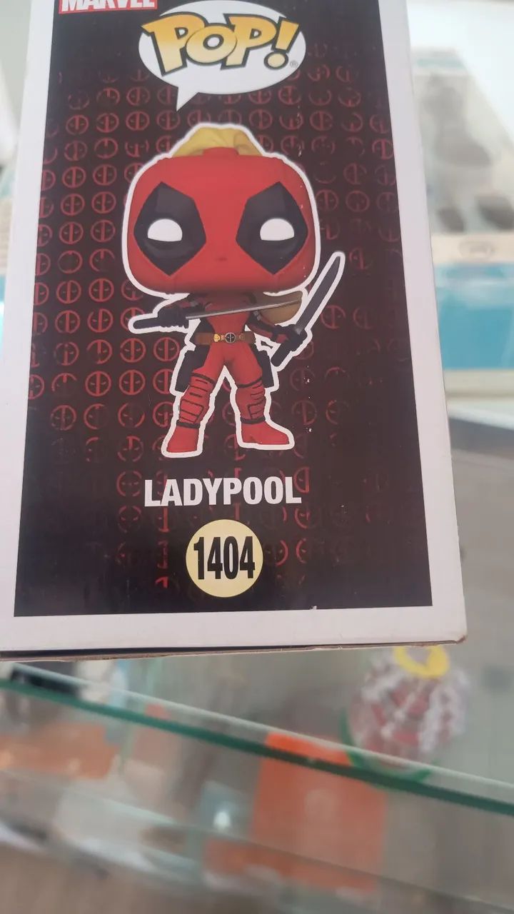 boneco funko Deadpol WOLVERINE  - Foto 2