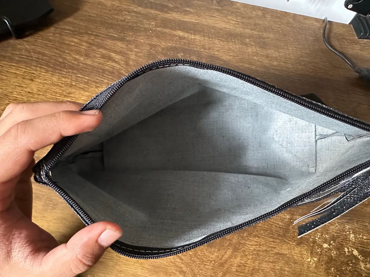 Bolsa de mão R.A - Foto 4