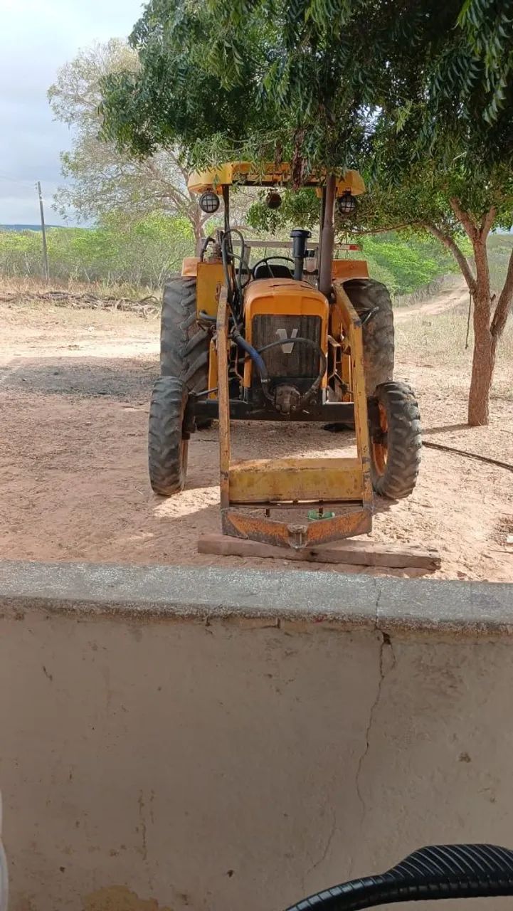 Trator valment 85 com conjunto frontal  - Foto 2