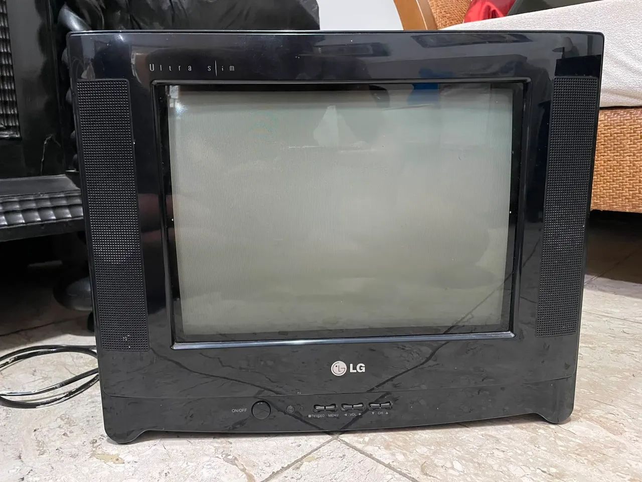 TV - LG - 14 polegadas