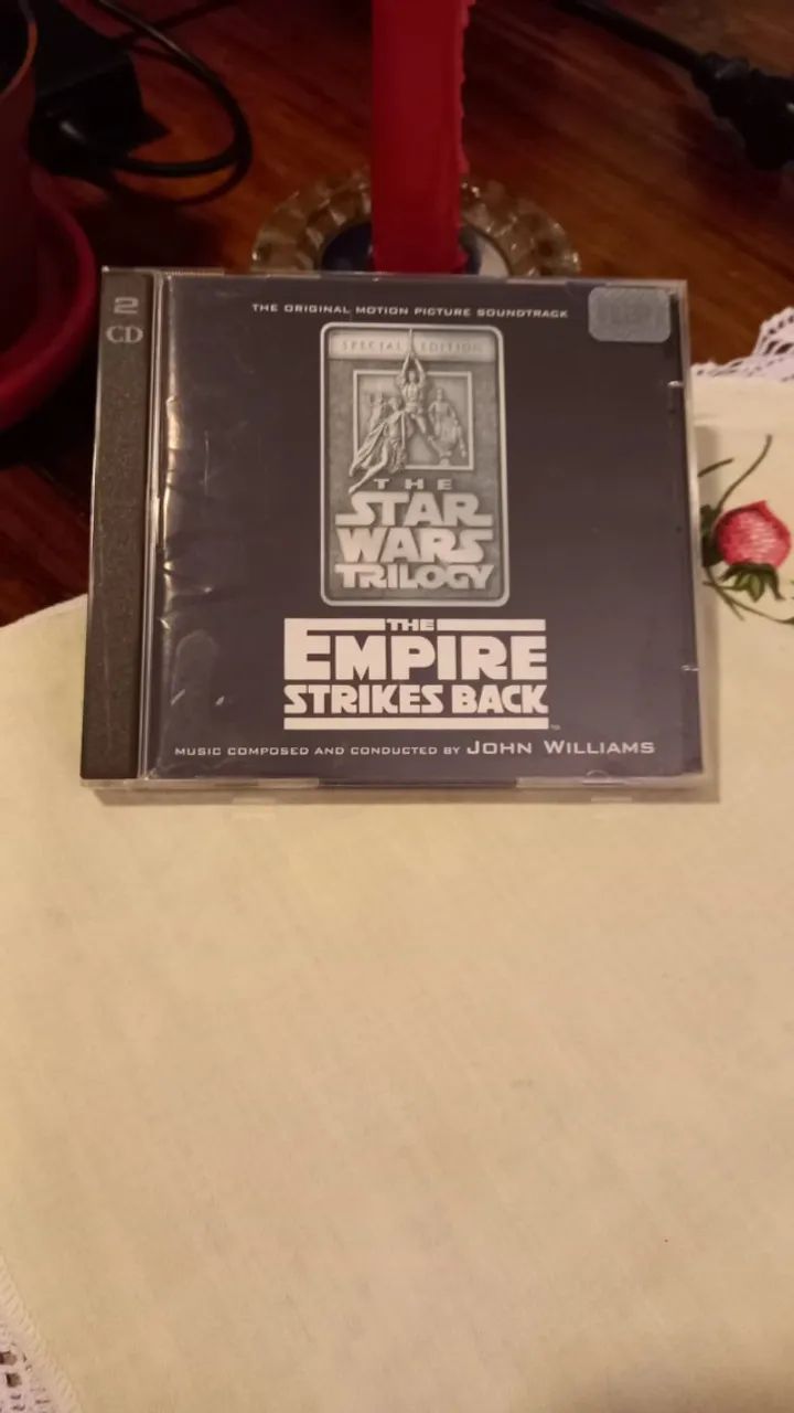 Lote de CDS de Filmes Star Wars (Duplos) - Foto 3