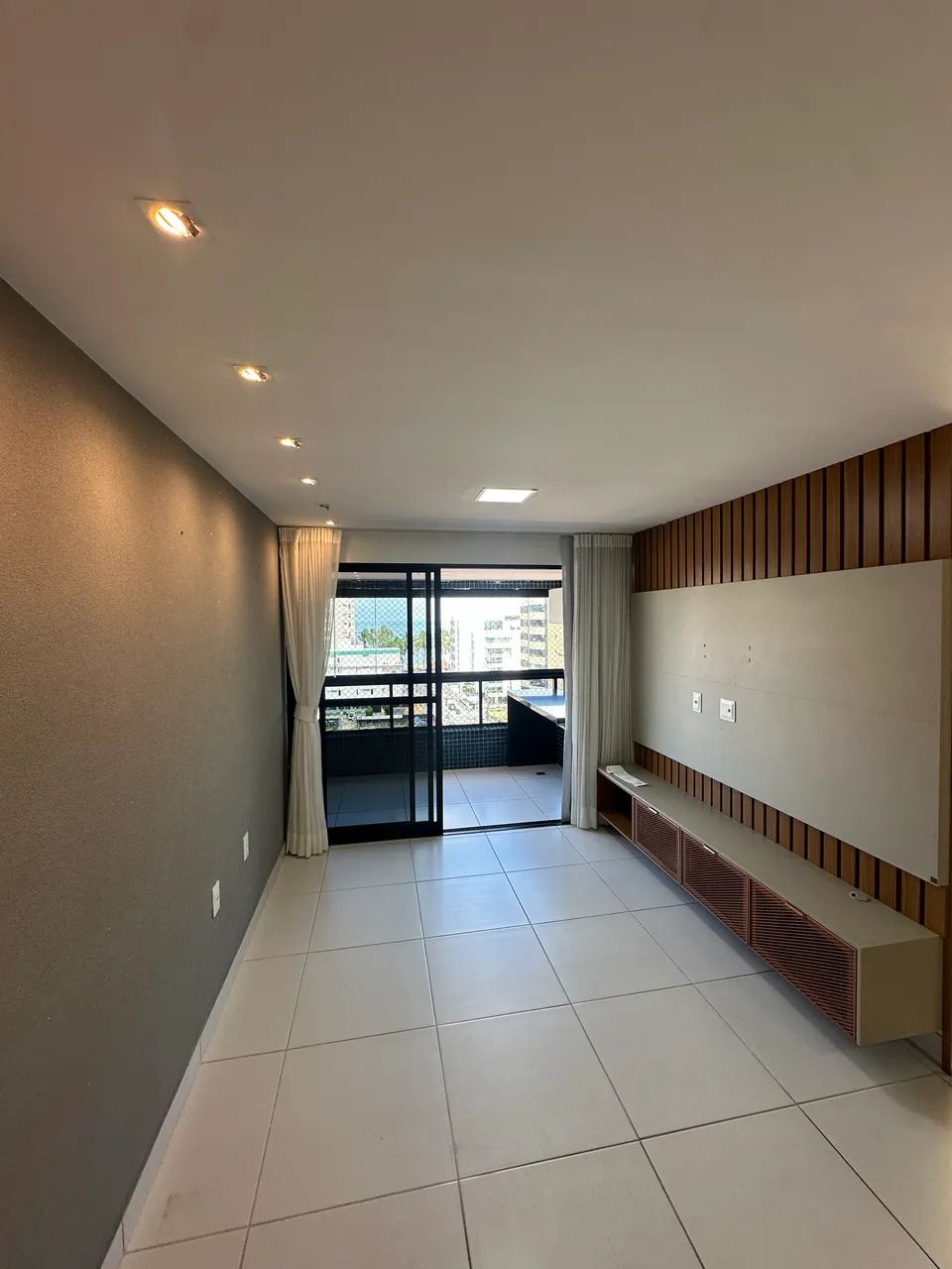 Vendo apartamento nascente na ponta verde, com vista privilegiada  - Foto 2