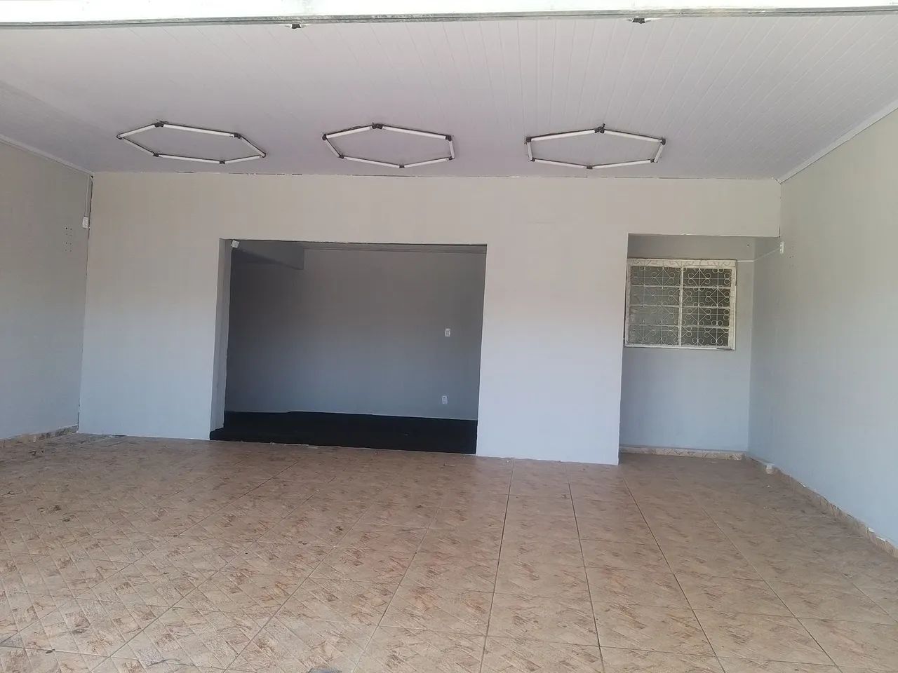 ALUGO EXCELENTE LOJA CIDADE OCIDENTAL AVENIDA COMERCIAL SQ 15 - Foto 3