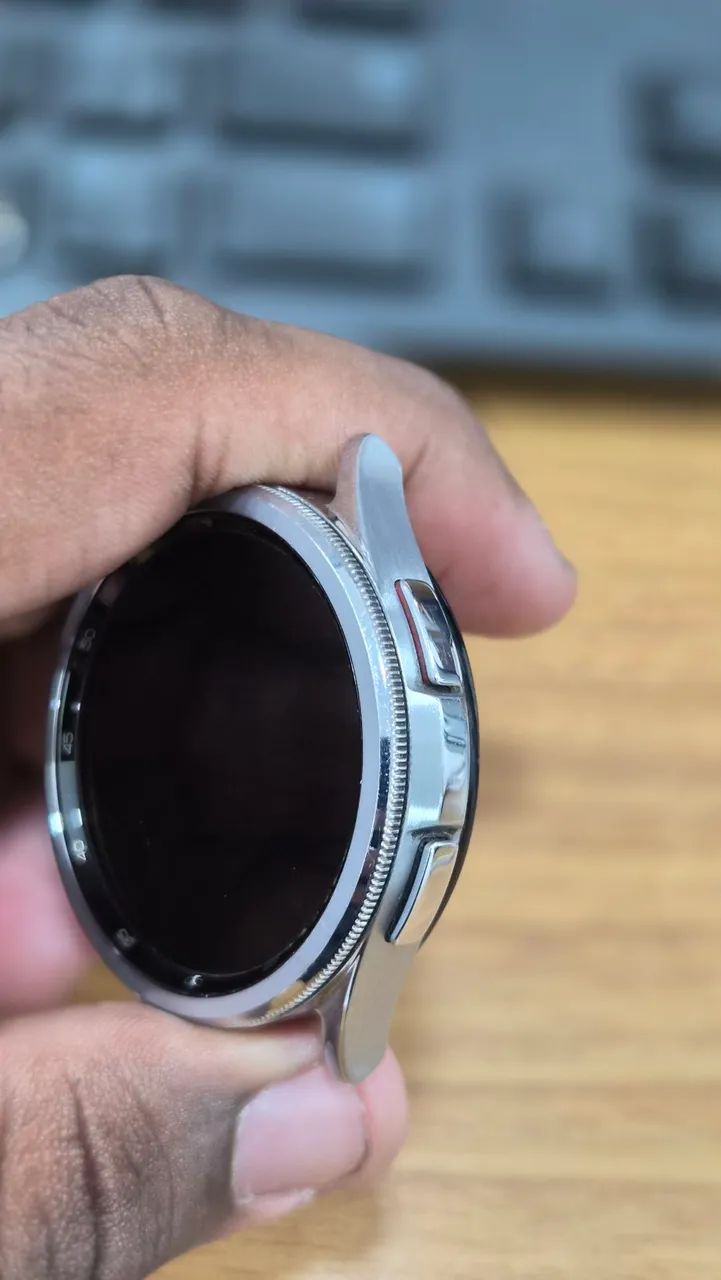 Galaxy Watch 6 Classic 47mm LTE - Foto 3