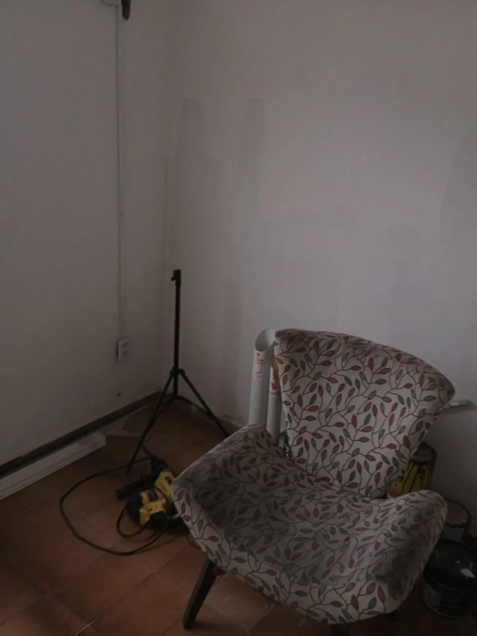 ALUGA-SE CASA PARA COMERCIO  - Foto 3