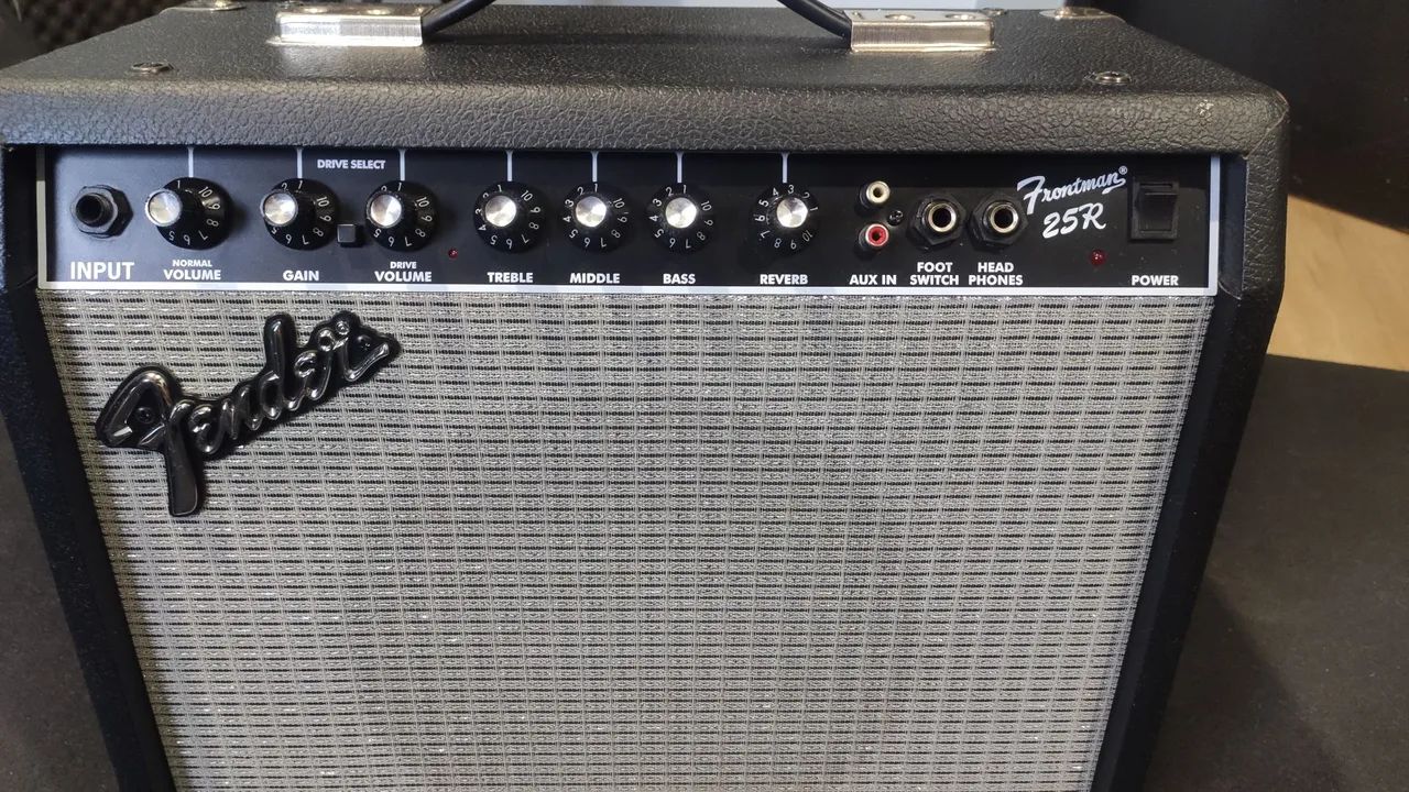 Amplificador Fender Frontman 25r - Instrumentos musicais - Nossa