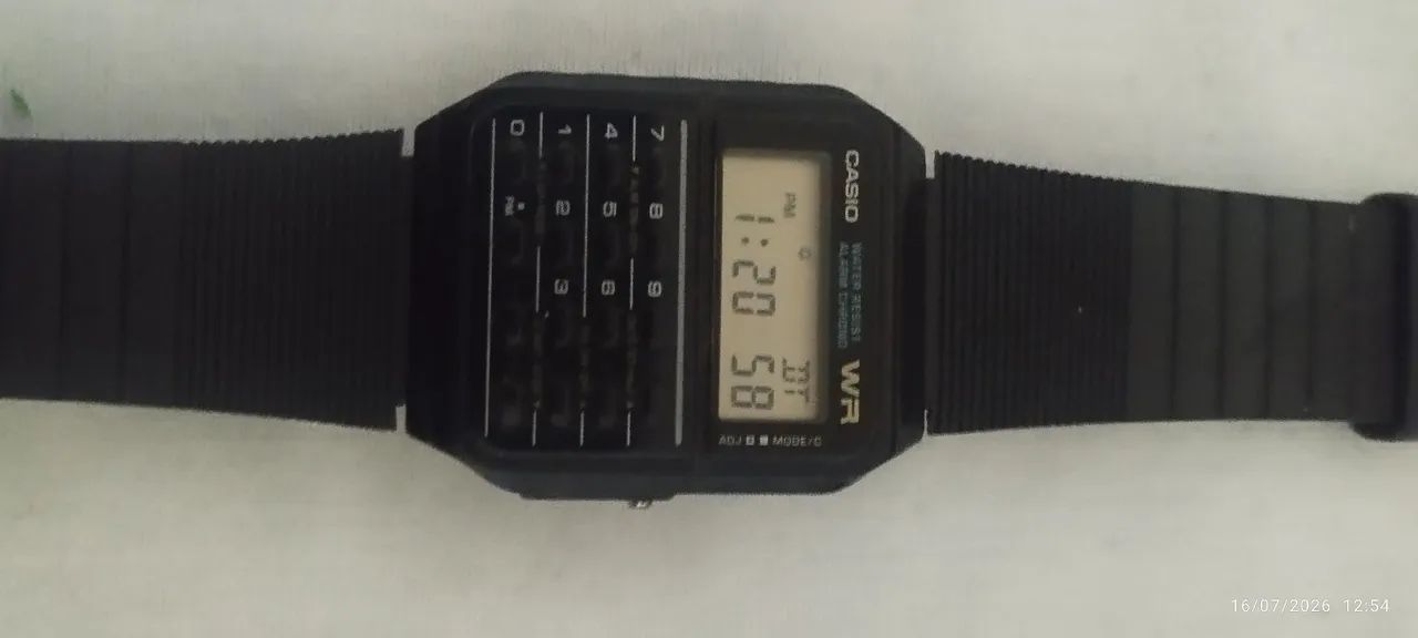 Relógio calculadora Casio 
