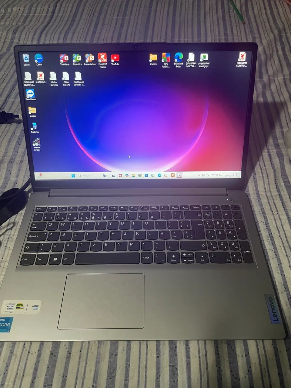 Notebook Lenovo - Foto 3