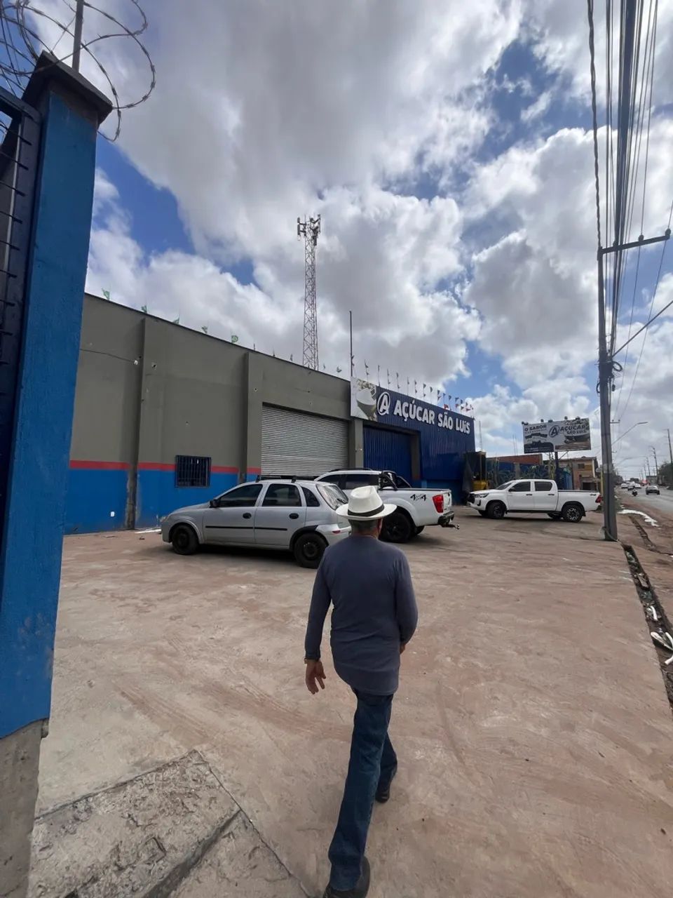 VENDO/ALUGO GALPÃO  - Foto 4