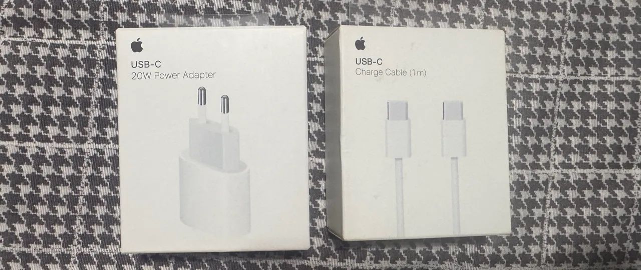 Carregador + cabo USB C originais Apple