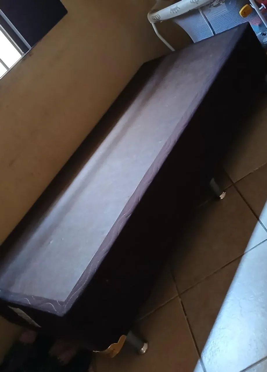 Base de cama para solteiro 
