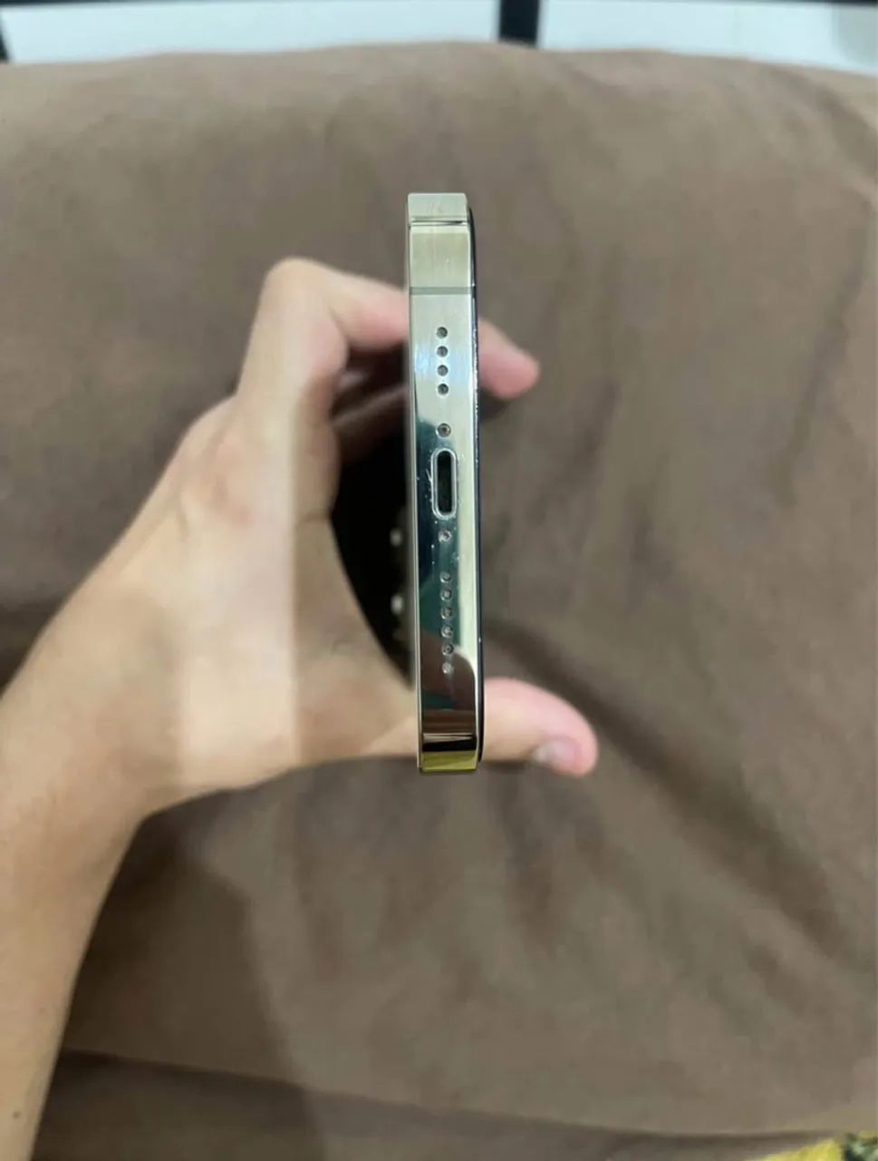 iphone 14 pro max dourado - Foto 5