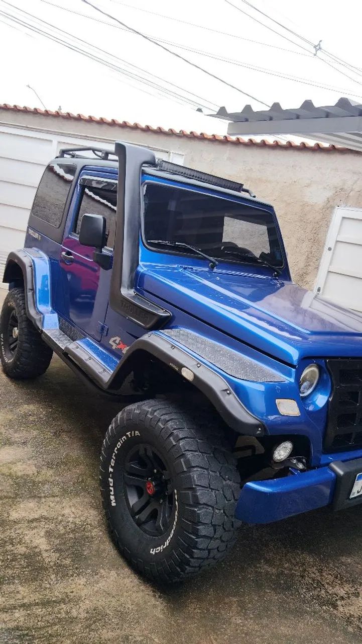 Troller T-4 4X4 3.0 TB INT. CAP. RÍGIDA DIESEL 2011