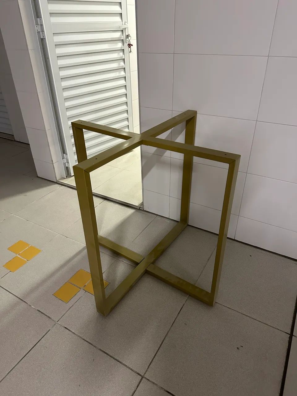 Base de Mesa Moderno Aço Dourado 150cm