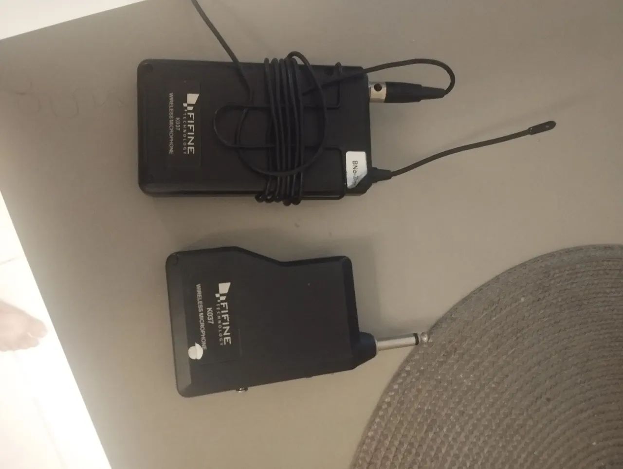 Fifine K037b Com Microfone De Lapela E Fones De Ouvido Cor Preto - Foto 3