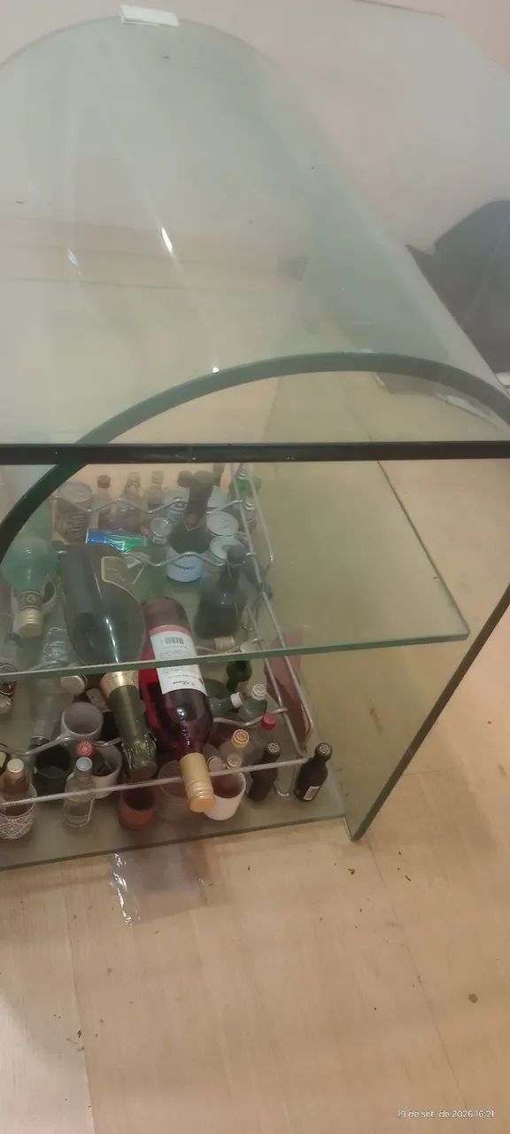 Mesa Inteira de vidro  - Foto 5