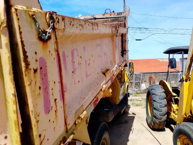 VENDO - CAMINHÃO + TRATOR/MÁQUINA - Foto 3