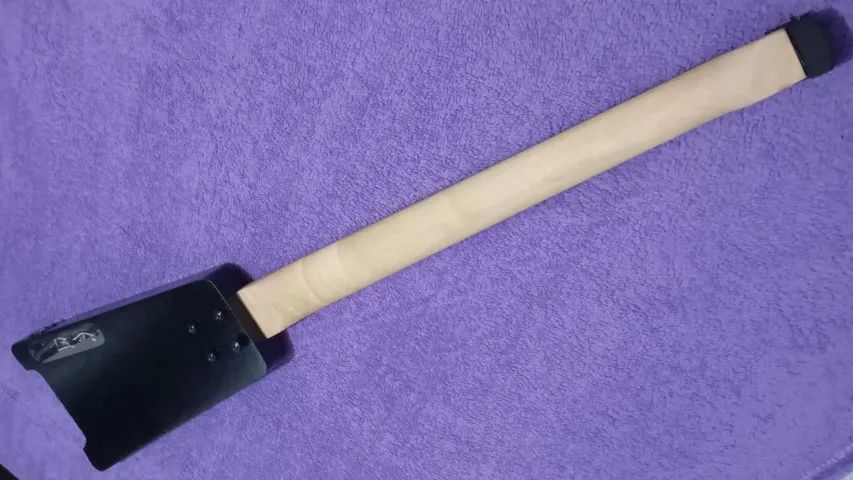 Baixo modelo Headless - Foto 5