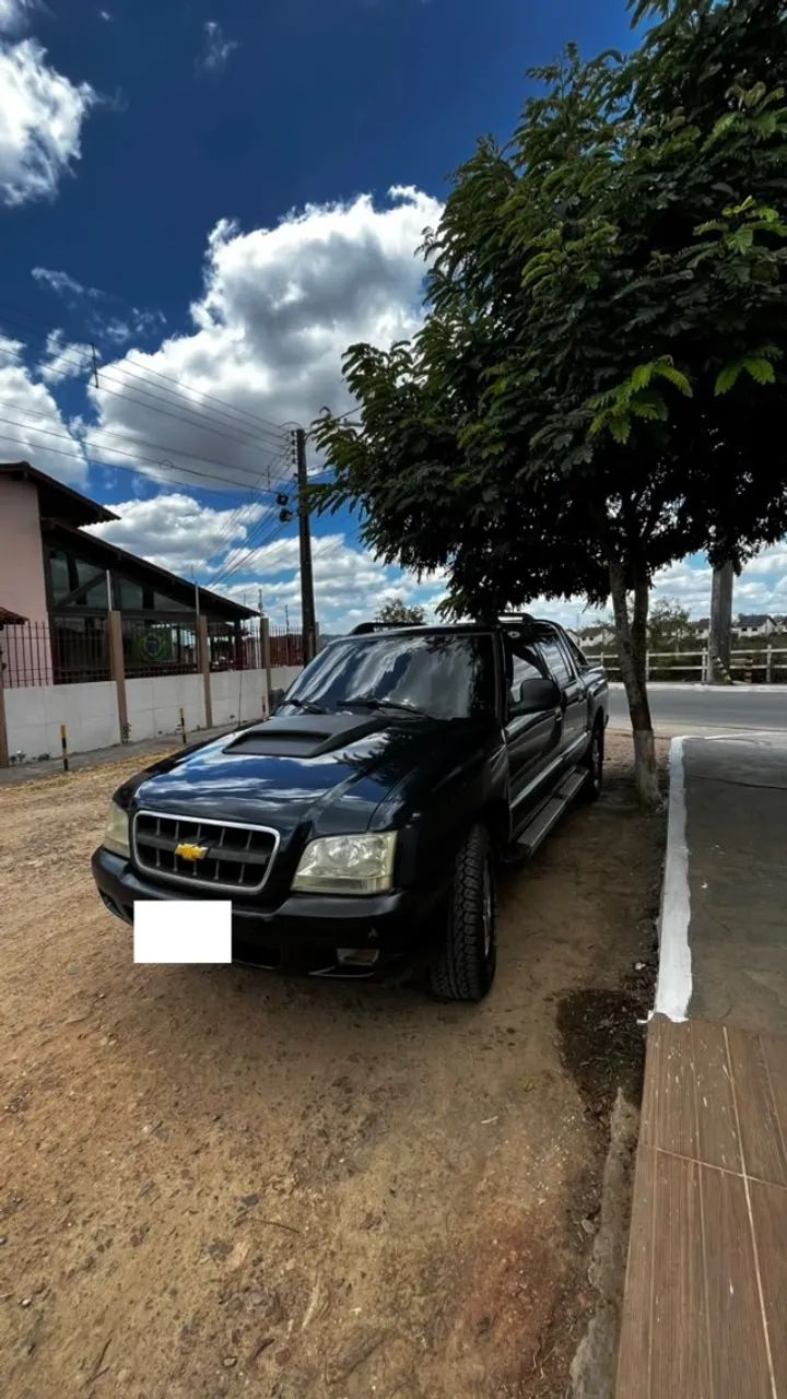 Chevrolet S10 S10 Pick-Up Exec. 2.8 4x4 CD TB Int.Dies 2004