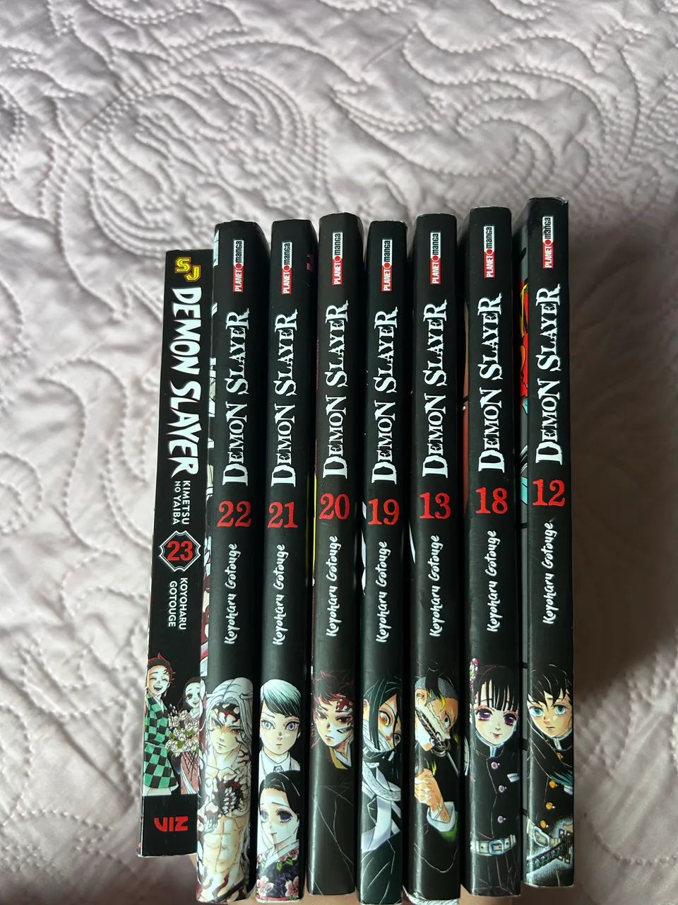 Mangá Demon Slayer - Foto 2