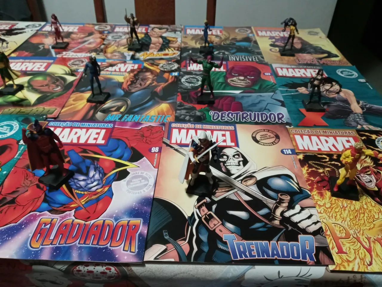 20 miniaturas diferentes de bonecos da coleção Marvel Eaglemoss - Foto 4
