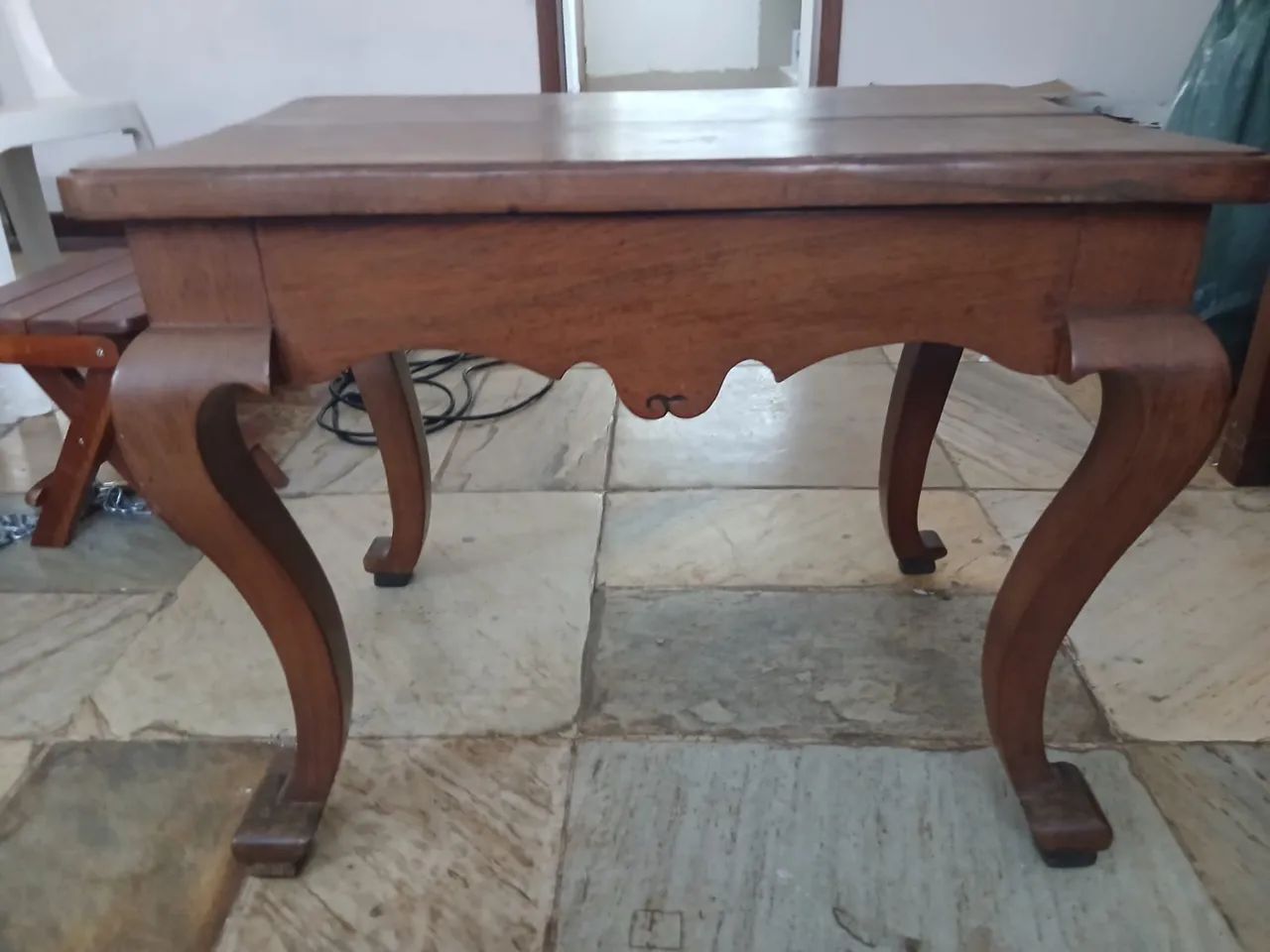 Mesa de Centro de Madeira Maciça - Foto 2