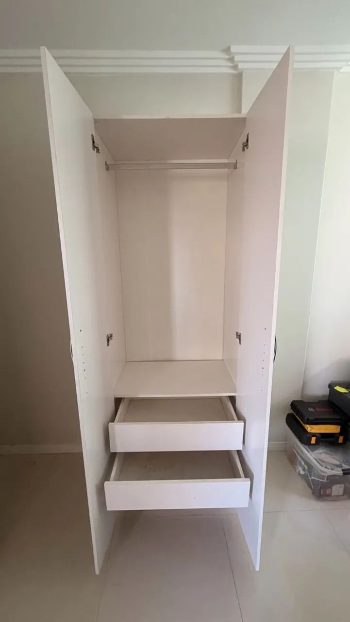 Guarda-roupa pequeno - Foto 2