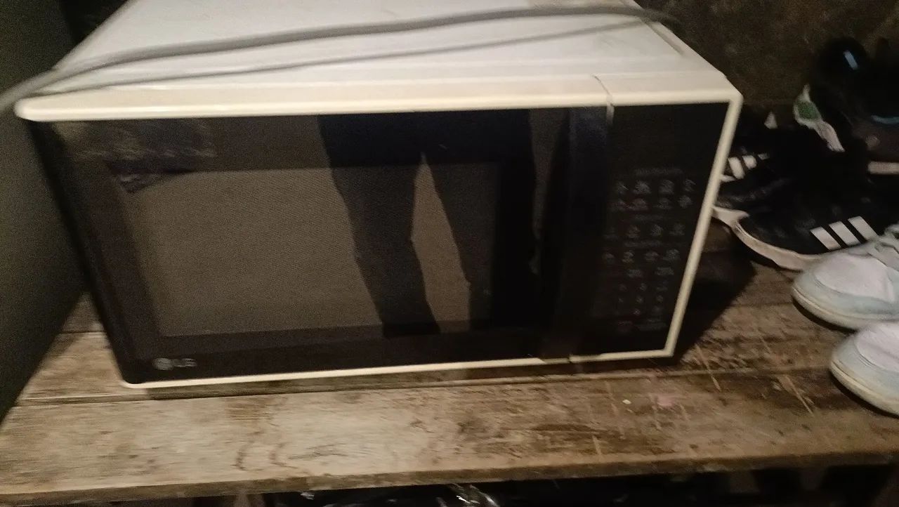 Microondas 21l