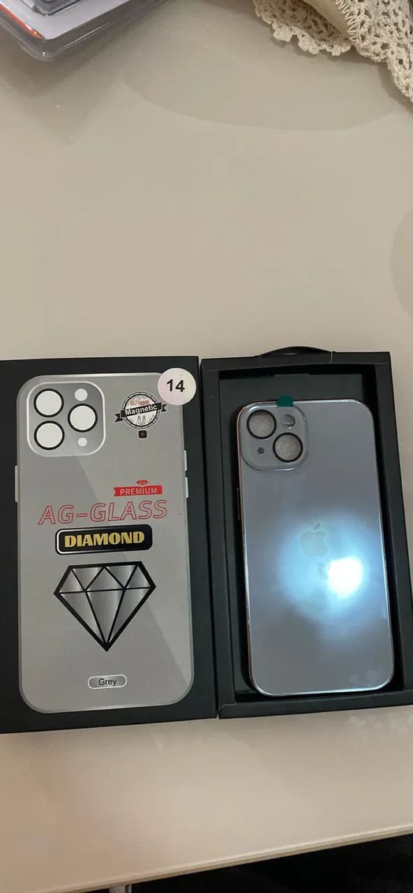 Capinha AG-Glass Diamond iPhone 14 (Cinza) - Foto 3