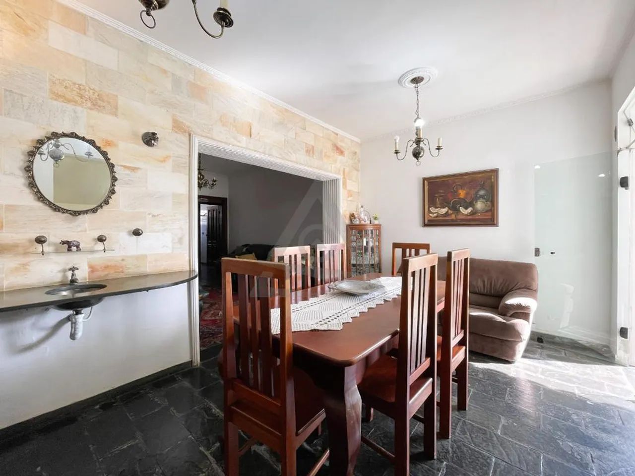 Casa para alugar em Campinas, Taquaral, com 4 quartos, com 280 m² - Foto 2