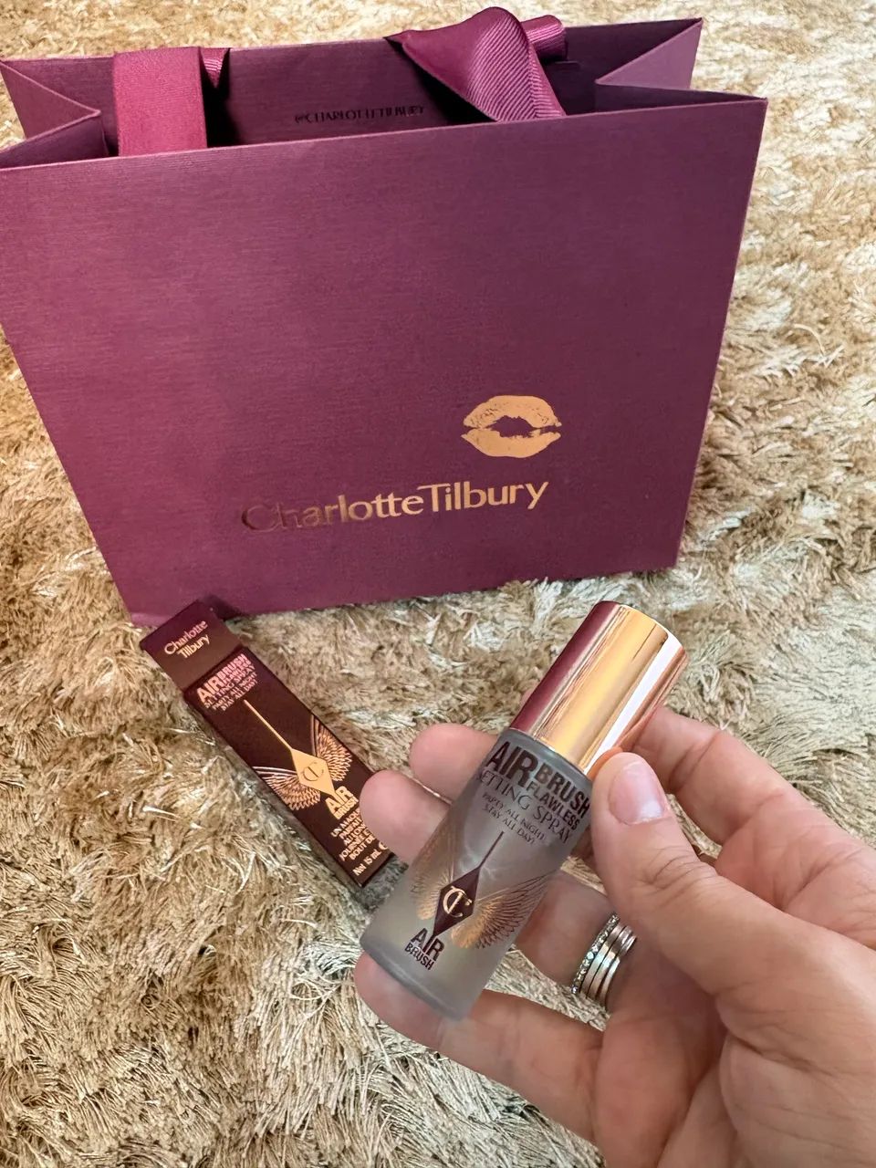 Fixador Charlotte Tilbury com sacola  - Foto 2