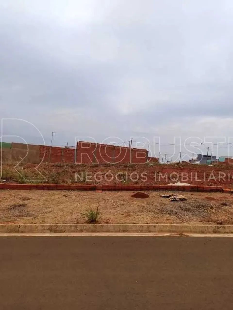 Venda de Terreno / Área na cidade de São Manuel