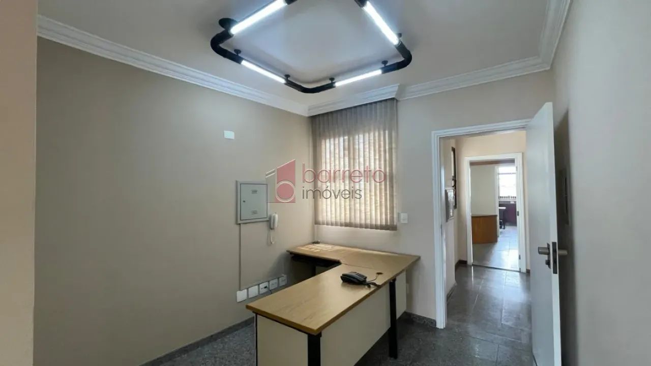 SALA PARA VENDA NO EDIFÍCIO SANTO IVO - JUNDIAÍ/SP