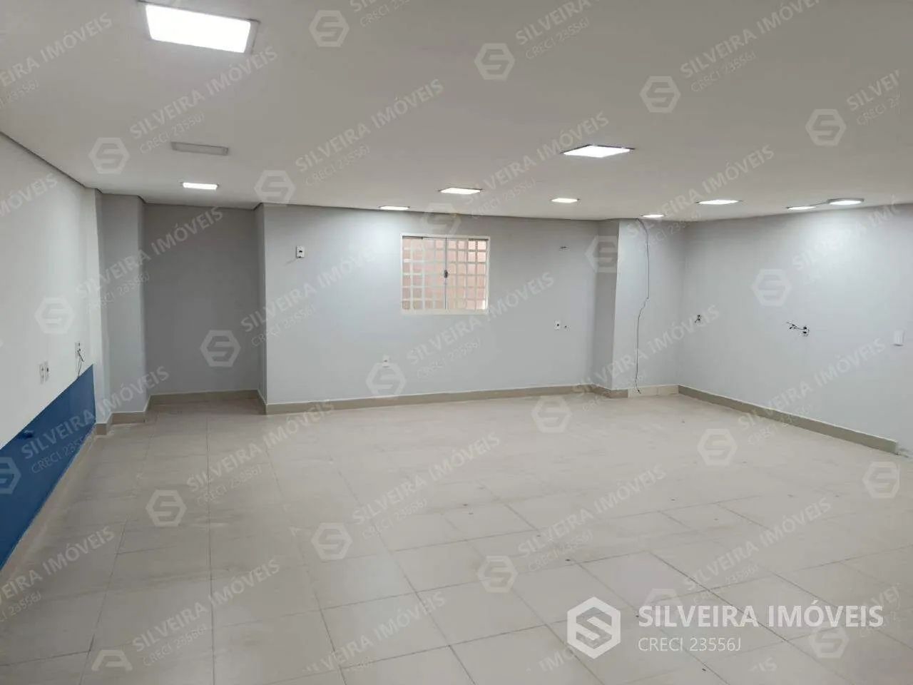 Sala para alugar em Águas Claras - Foto 2