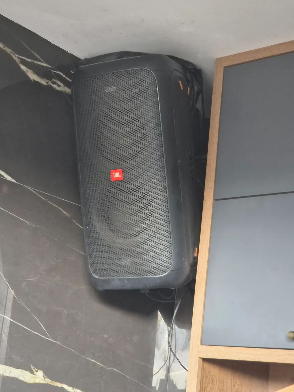 JBL PARTYBOX 100