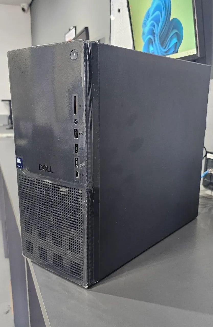 Dell tower plus ebt2250 core 7 Ultra 16GB ddr5 nvme 512GB